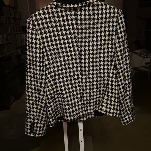 Valerie Stevens Pure Wool Houndstooth Size 8 Blazer Vintage EUC - Picture 7 of 7